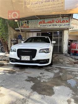كرايسلر 300